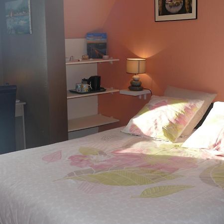 La Vie Au Roze Hotel Queven ภายนอก รูปภาพ